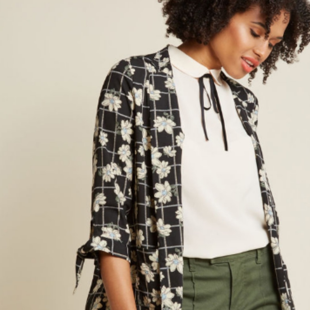 NWOT 2X Black and White Checked Floral Blazer